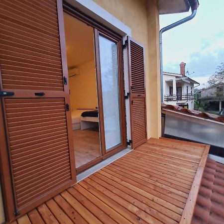 Countryside Apartment Koper Exterior foto