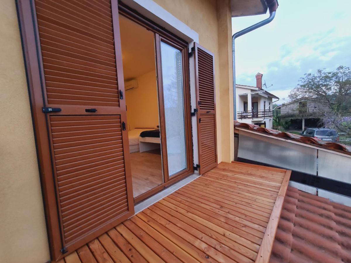 Countryside Apartment Koper Exterior foto