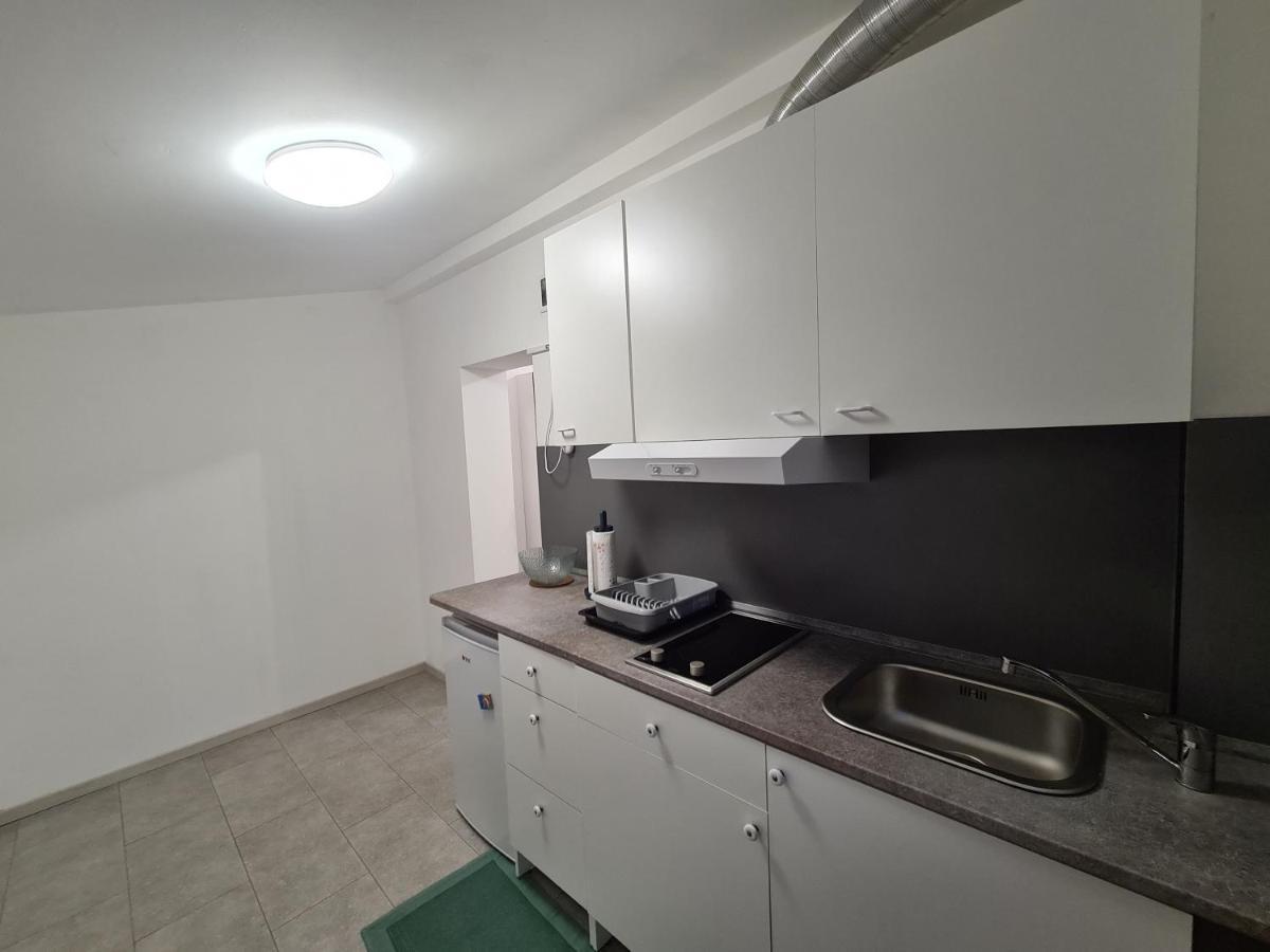 Countryside Apartment Koper Exterior foto